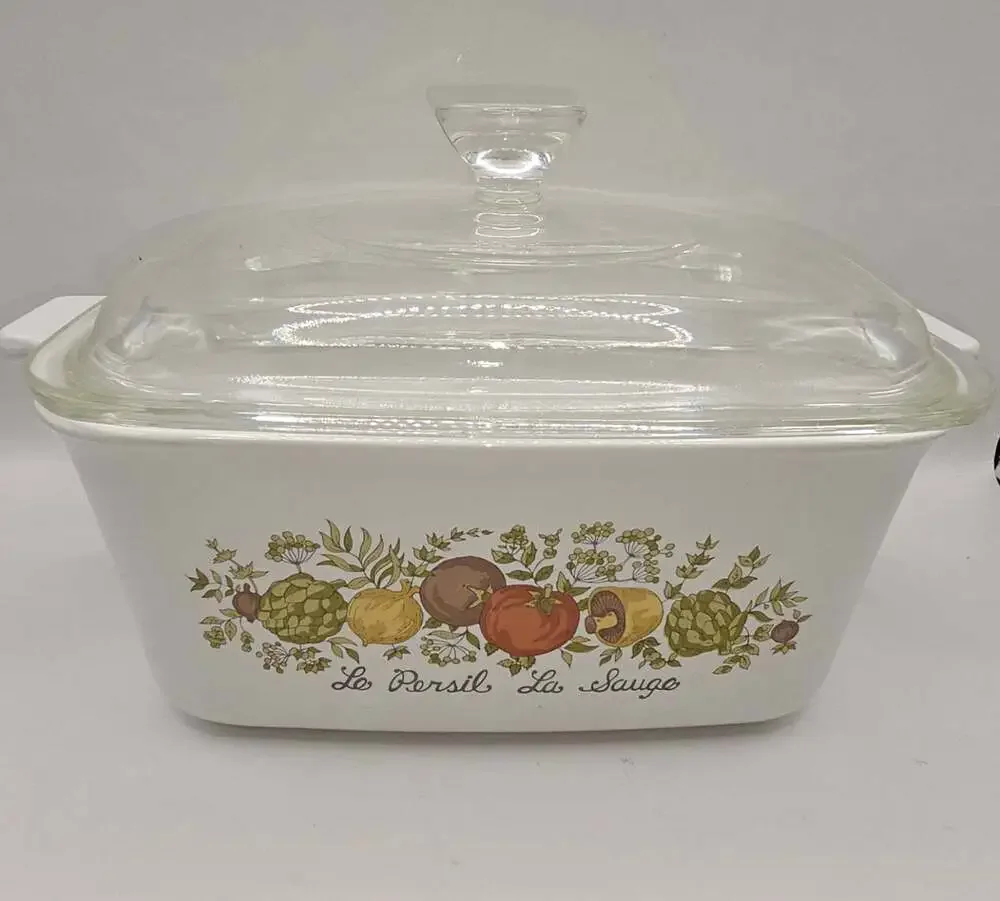Nice- 1.5 Quart Corning Ware Spice of Life P-4-B Dish w Lid Rectangular